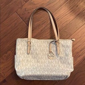 Michael Kors leather bag